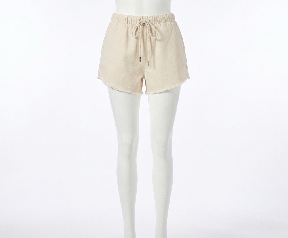 NEW HEARTLOOM emily short in ecru